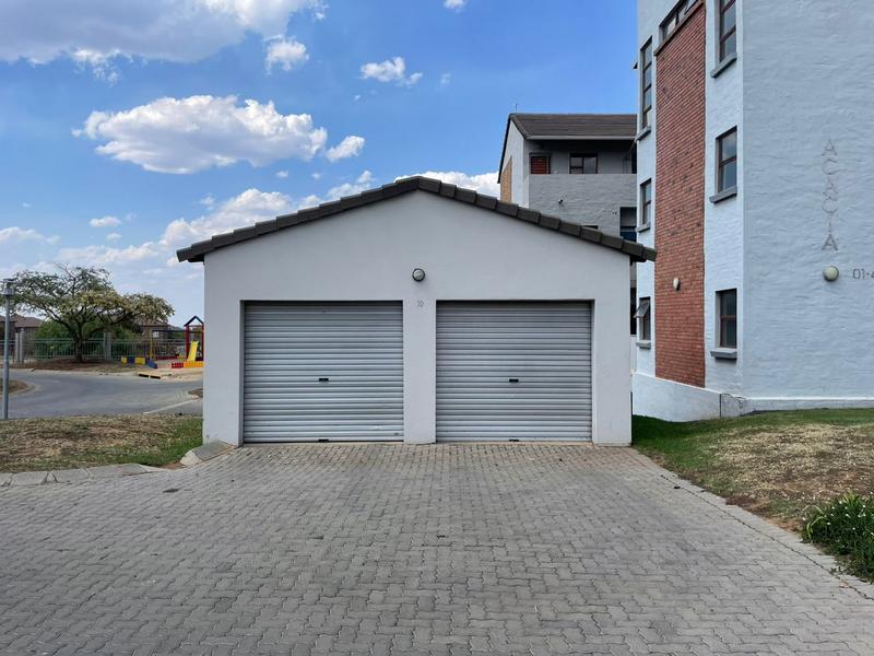 3 Bedroom Property for Sale in Carlswald North Estate Gauteng