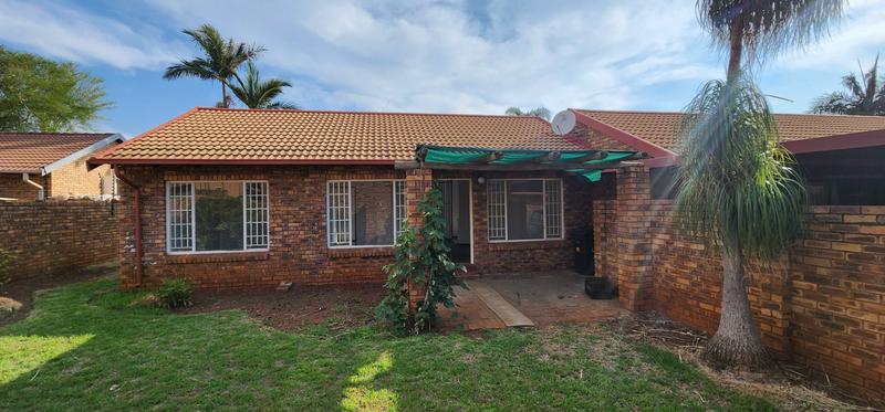 2 Bedroom Property for Sale in Annlin Gauteng