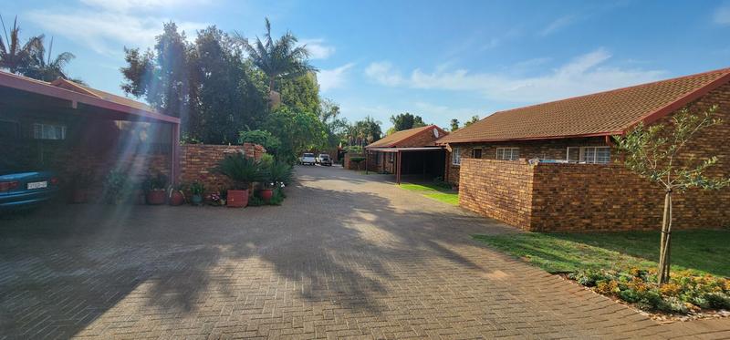 2 Bedroom Property for Sale in Annlin Gauteng