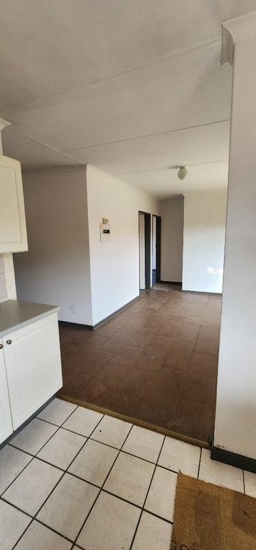 2 Bedroom Property for Sale in Annlin Gauteng