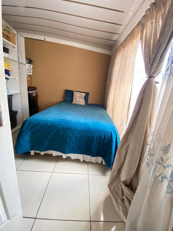 4 Bedroom Property for Sale in Witpoortjie Gauteng