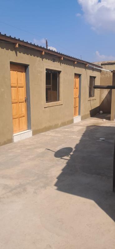 To Let 1 Bedroom Property for Rent in Vosloorus Ext 25 Gauteng