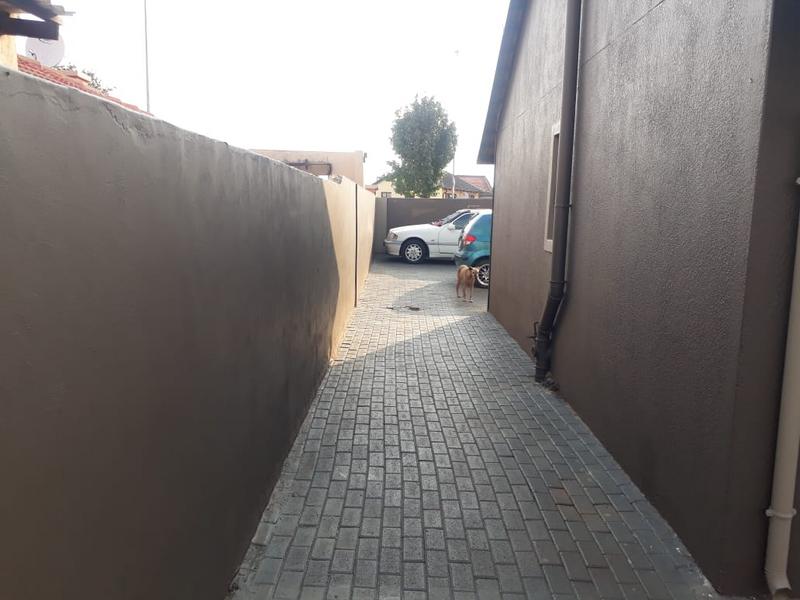 3 Bedroom Property for Sale in Vosloorus Gauteng