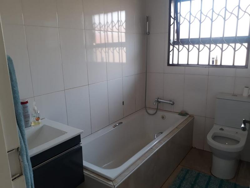 3 Bedroom Property for Sale in Vosloorus Gauteng