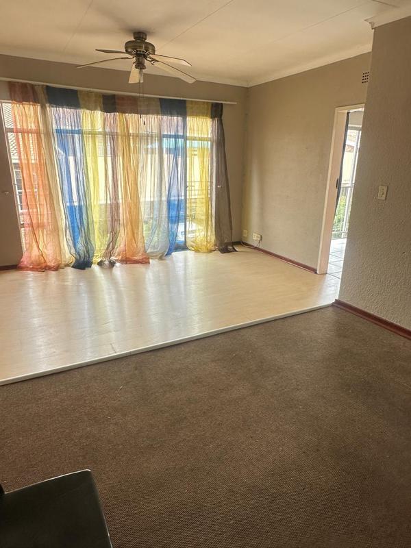 To Let 2 Bedroom Property for Rent in Brackendowns Gauteng