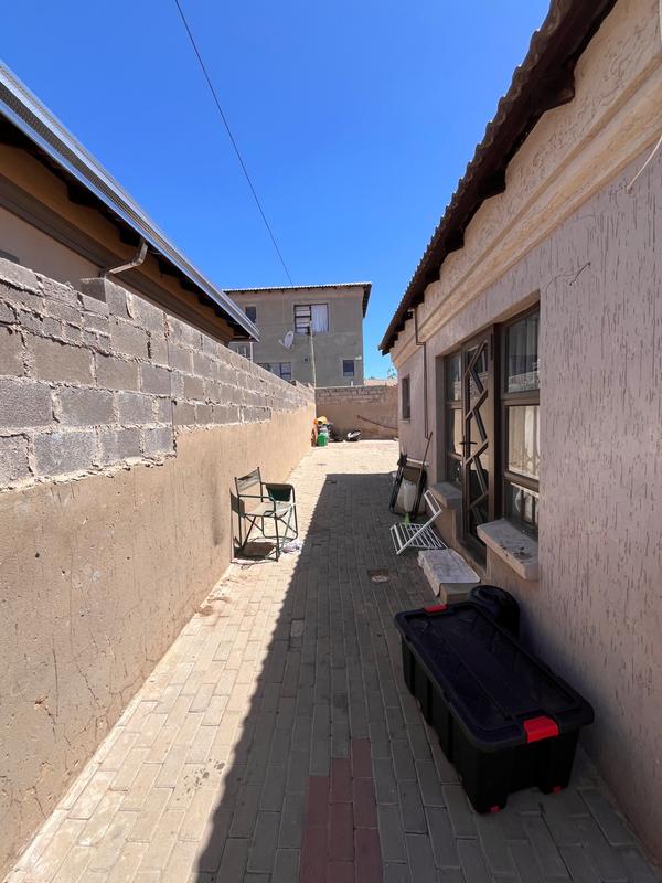 3 Bedroom Property for Sale in Olievenhoutbosch Gauteng