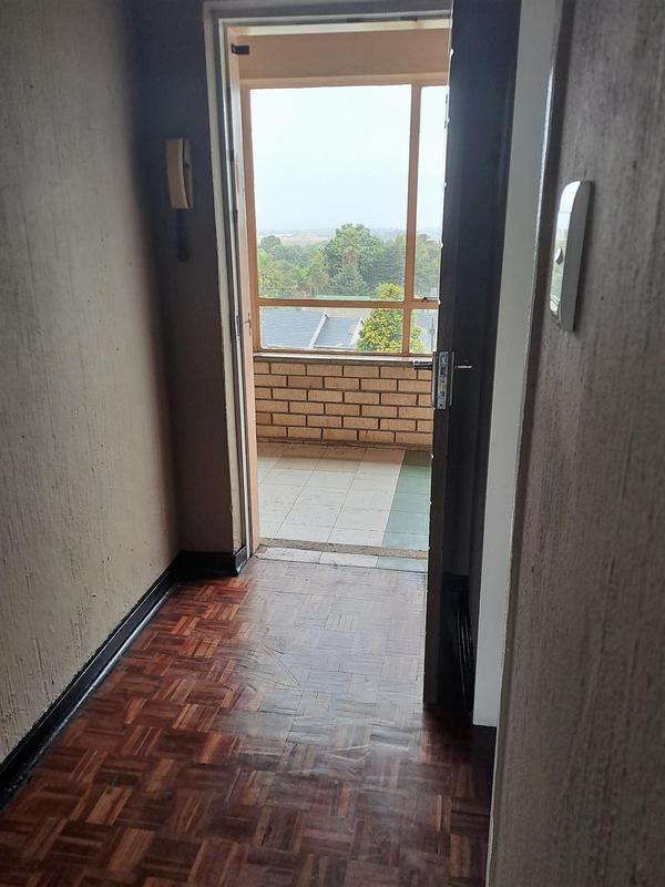 To Let 2 Bedroom Property for Rent in Symhurst Gauteng