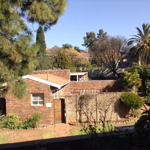 To Let 2 Bedroom Property for Rent in Sandown Gauteng