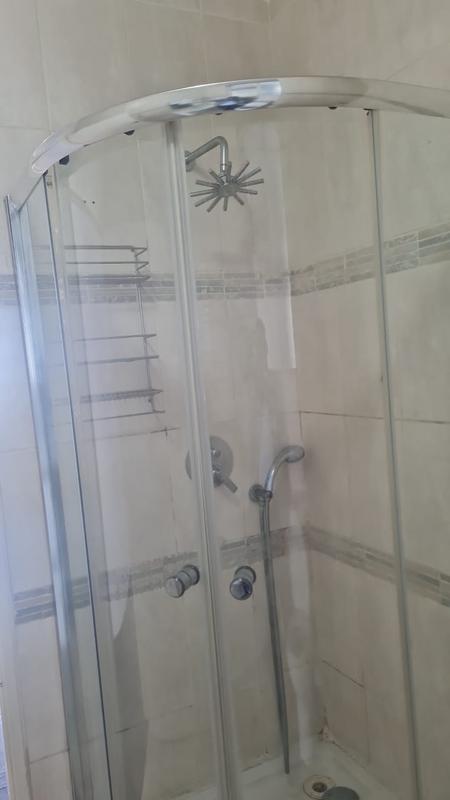 To Let 1 Bedroom Property for Rent in Bedford Gardens Gauteng