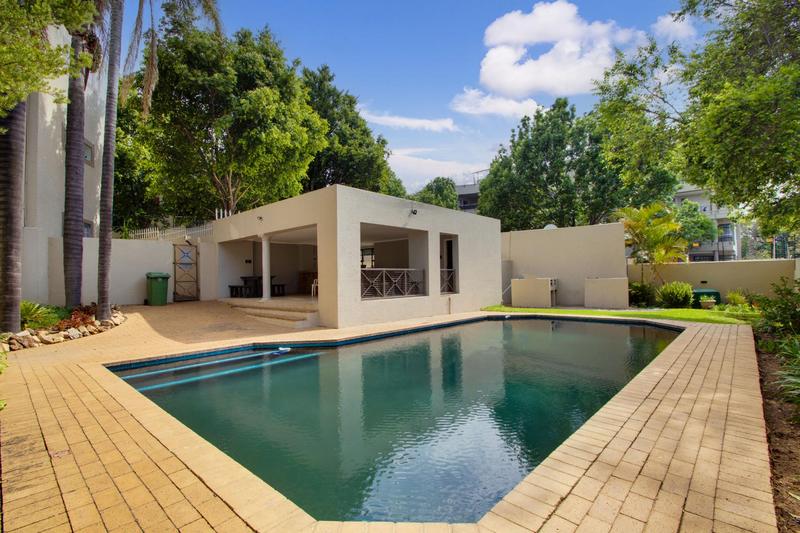 2 Bedroom Property for Sale in Sandhurst Gauteng