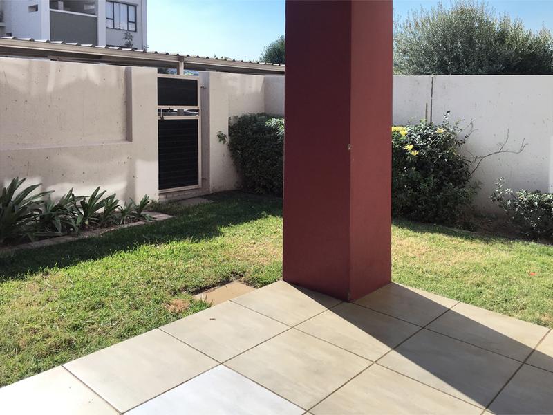 To Let 1 Bedroom Property for Rent in Craigavon Gauteng