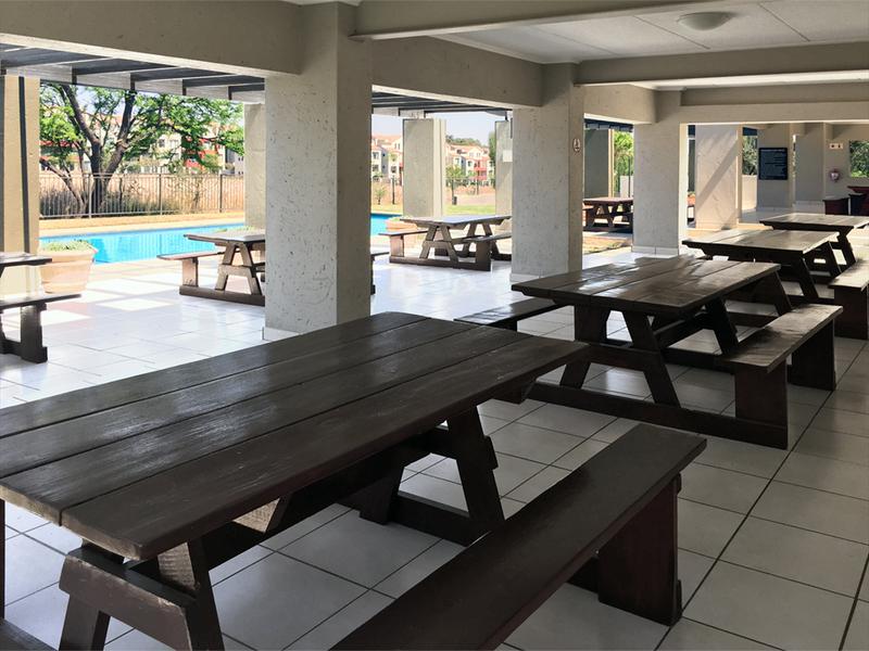 To Let 1 Bedroom Property for Rent in Craigavon Gauteng