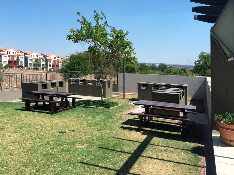 To Let 1 Bedroom Property for Rent in Craigavon Gauteng