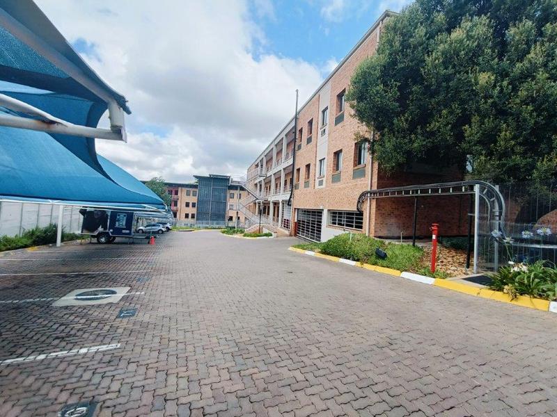 To Let commercial Property for Rent in Constantia Kloof Gauteng