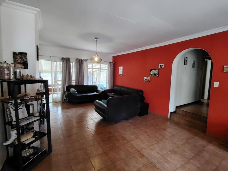 3 Bedroom Property for Sale in Rooihuiskraal North Gauteng