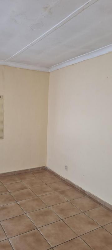 2 Bedroom Property for Sale in Turffontein Gauteng