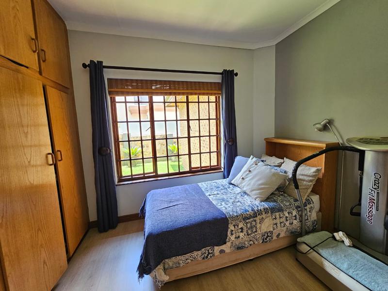 5 Bedroom Property for Sale in Blue Gill Estate Gauteng