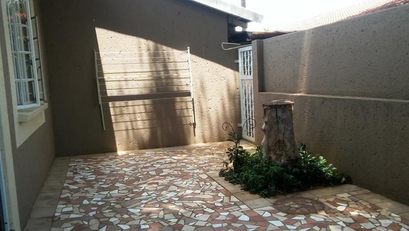 To Let 2 Bedroom Property for Rent in Montana Gauteng