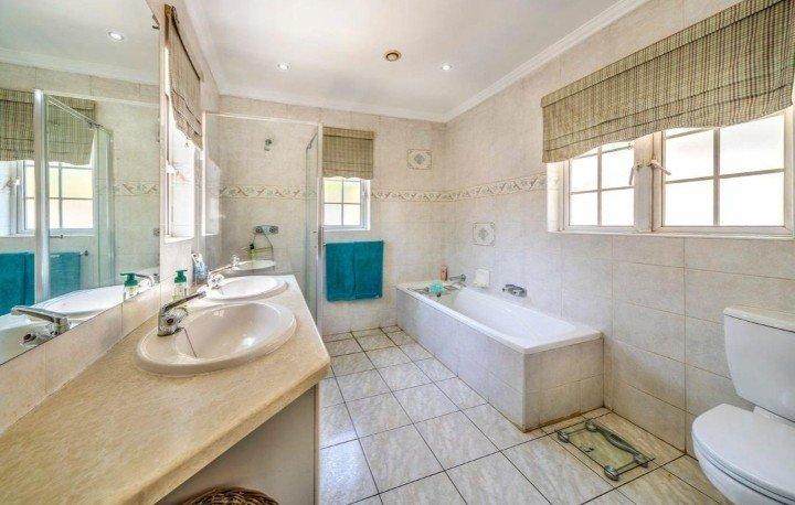 0 Bedroom Property for Sale in Bedfordview Gauteng