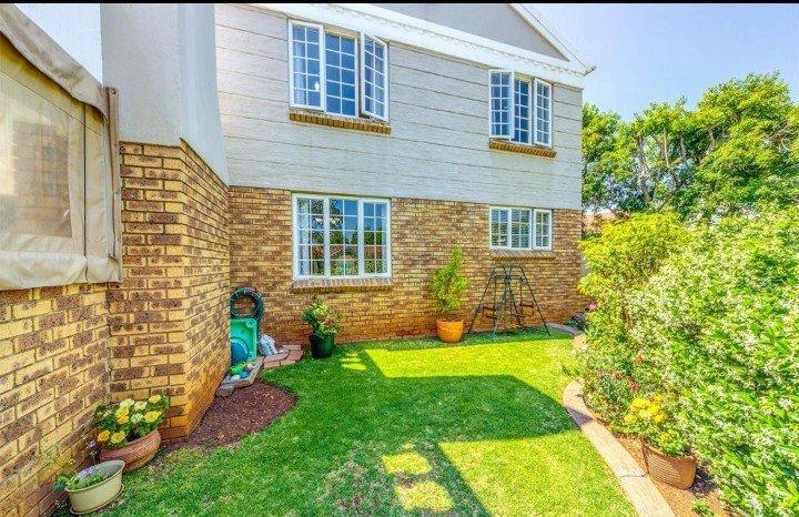 0 Bedroom Property for Sale in Bedfordview Gauteng