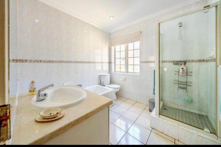 0 Bedroom Property for Sale in Bedfordview Gauteng