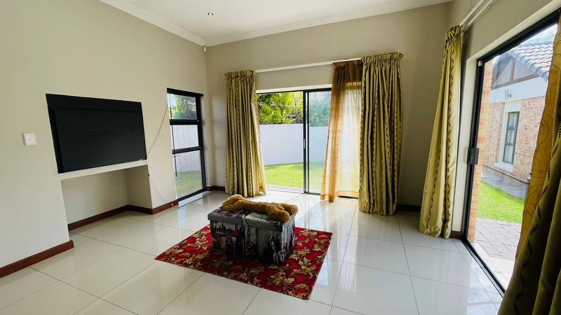 3 Bedroom Property for Sale in Midfield Estate Gauteng