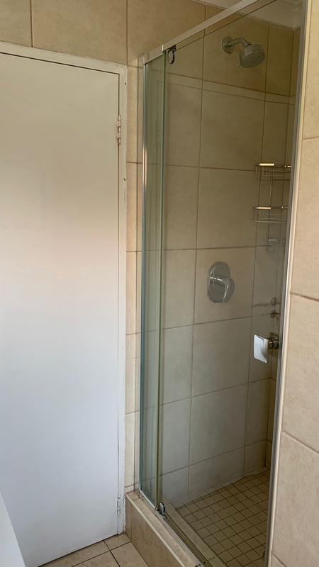 To Let 2 Bedroom Property for Rent in Linden Gauteng