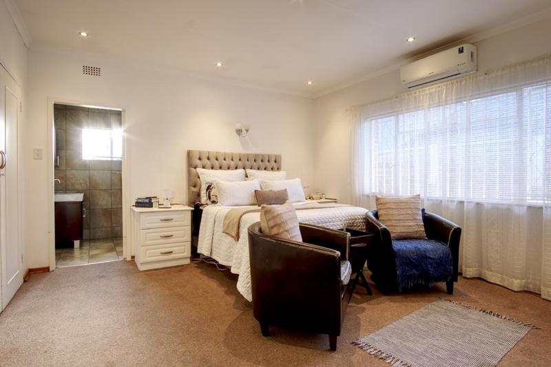 4 Bedroom Property for Sale in Montgomery Park Gauteng