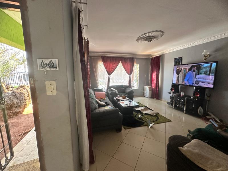 3 Bedroom Property for Sale in Laudium Gauteng