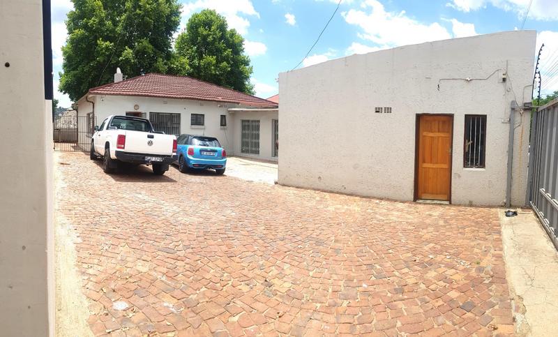 3 Bedroom Property for Sale in Bezuidenhout Valley Gauteng