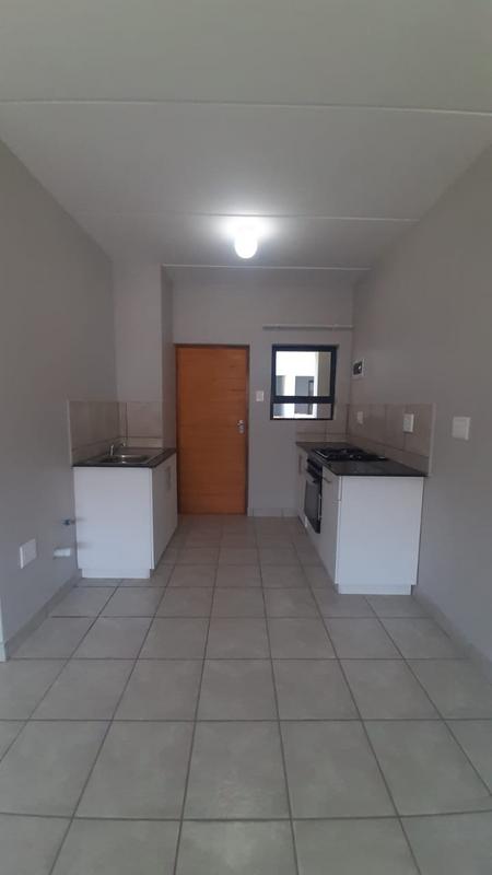 To Let 2 Bedroom Property for Rent in Groblerpark Gauteng