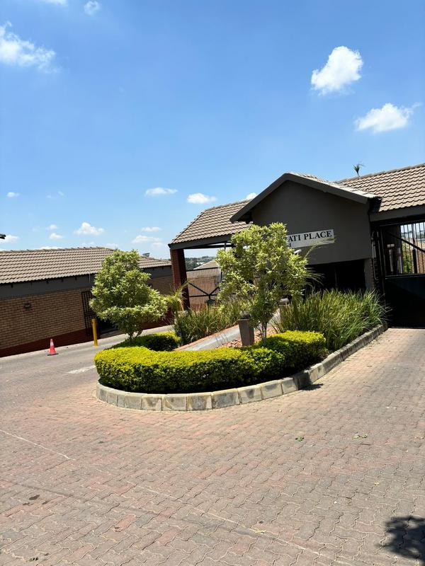 To Let 2 Bedroom Property for Rent in Halfway Gardens Gauteng