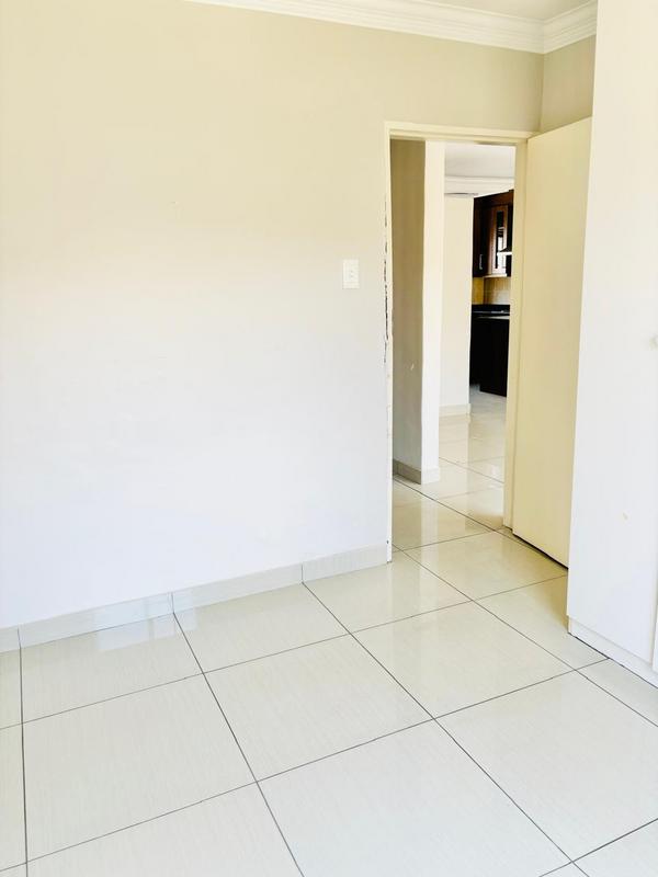 To Let 2 Bedroom Property for Rent in Halfway Gardens Gauteng