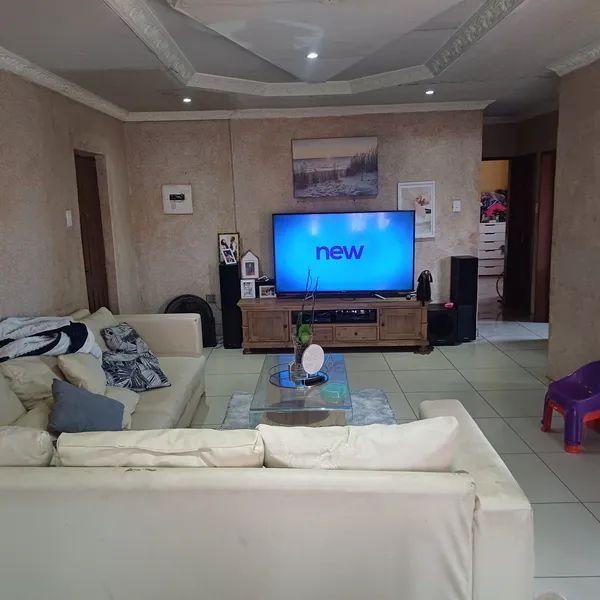 To Let 3 Bedroom Property for Rent in Dawn Park Gauteng