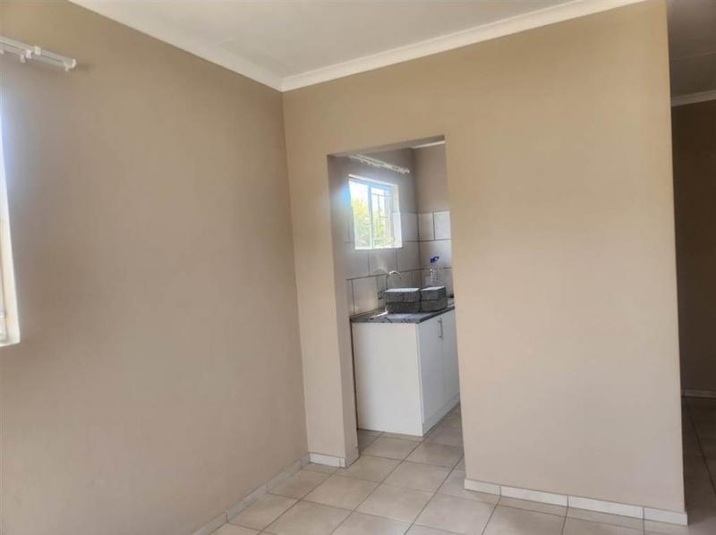 To Let 1 Bedroom Property for Rent in Van Dyk Park Gauteng