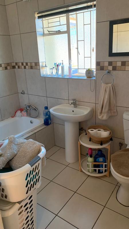 To Let 4 Bedroom Property for Rent in Kempton Park Gauteng