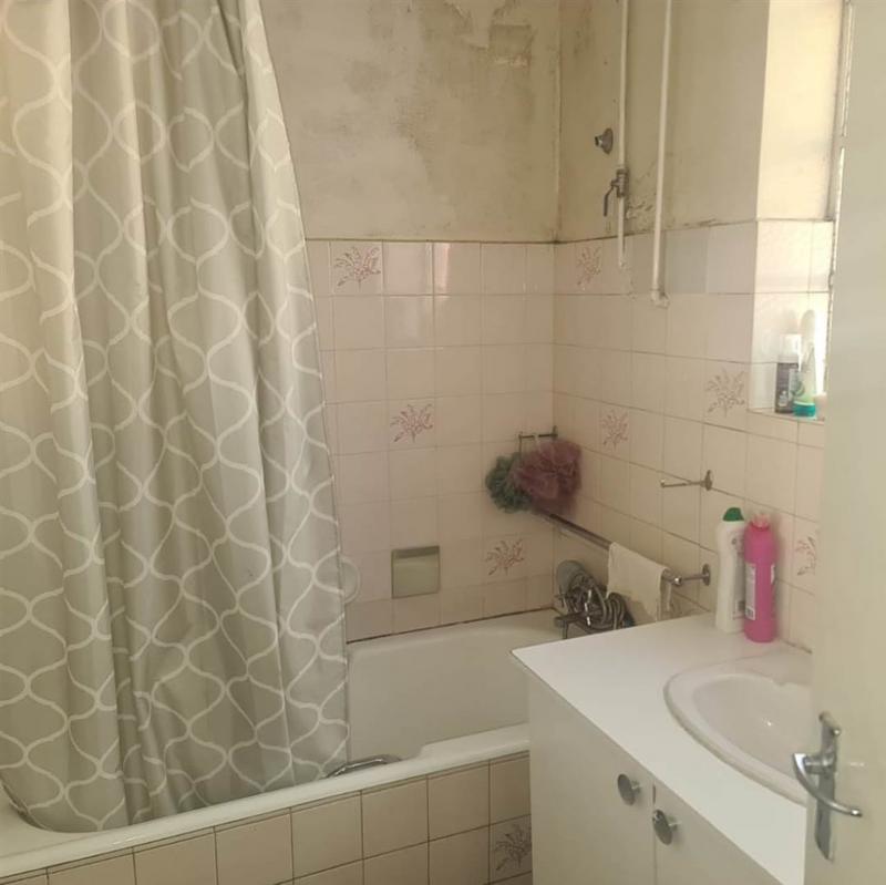 To Let 2 Bedroom Property for Rent in Kensington Gauteng