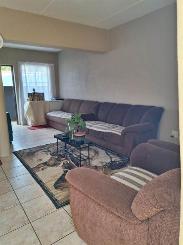 To Let 2 Bedroom Property for Rent in Halfway Gardens Gauteng