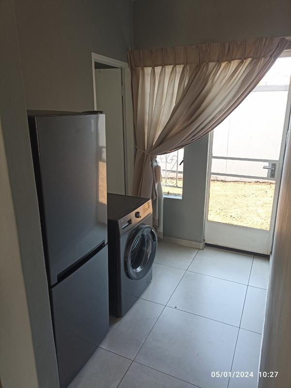 To Let 2 Bedroom Property for Rent in Malvern East Gauteng