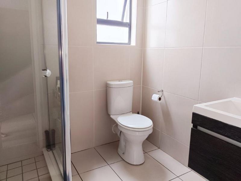 1 Bedroom Property for Sale in Olivedale Gauteng