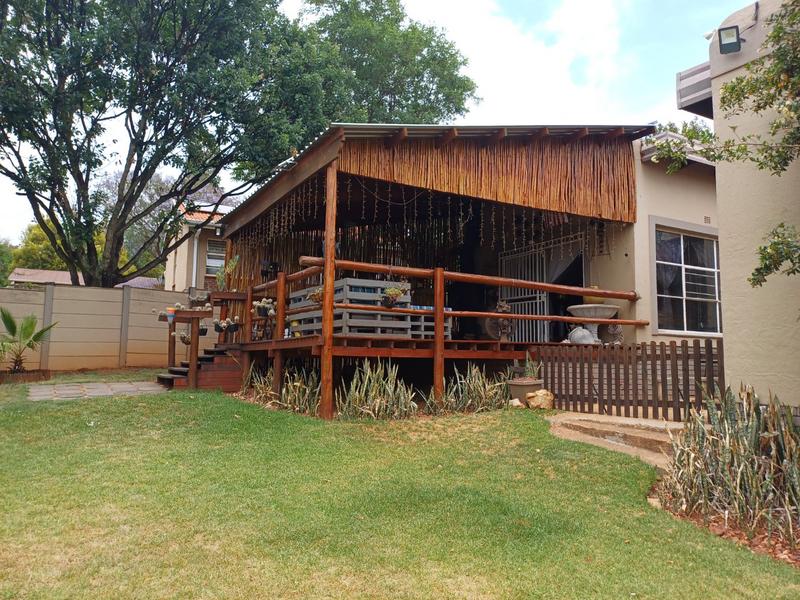 4 Bedroom Property for Sale in Noordheuwel Gauteng