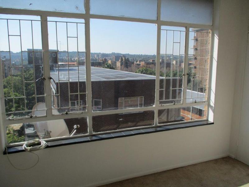 To Let 1 Bedroom Property for Rent in Sunnyside Gauteng