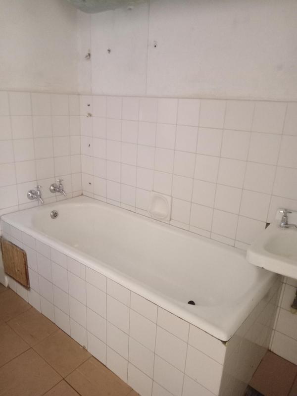 To Let 1 Bedroom Property for Rent in Sunnyside Gauteng