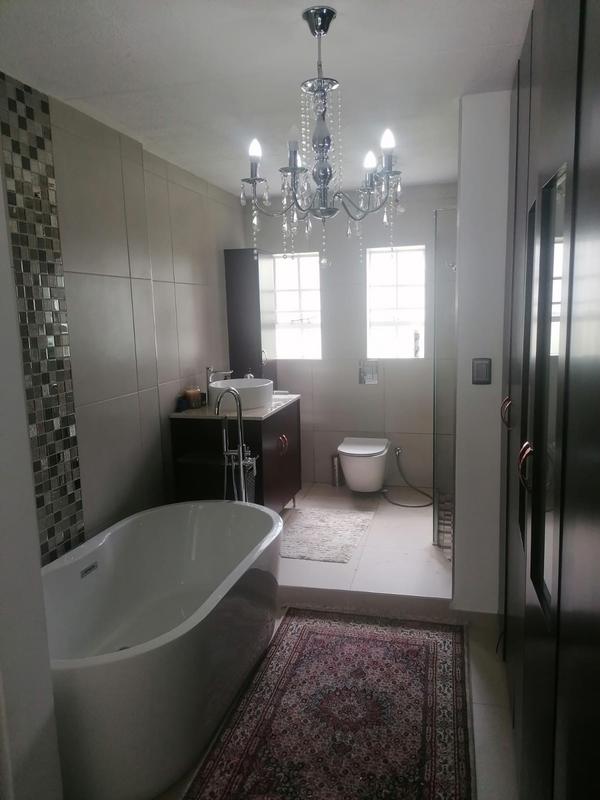 3 Bedroom Property for Sale in Melrose North Gauteng