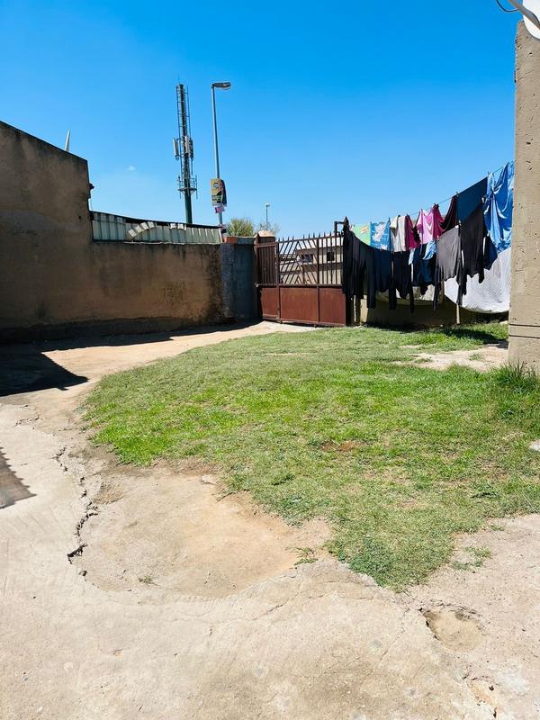 4 Bedroom Property for Sale in Tembisa Gauteng