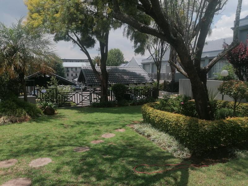 3 Bedroom Property for Sale in Mulbarton Gauteng