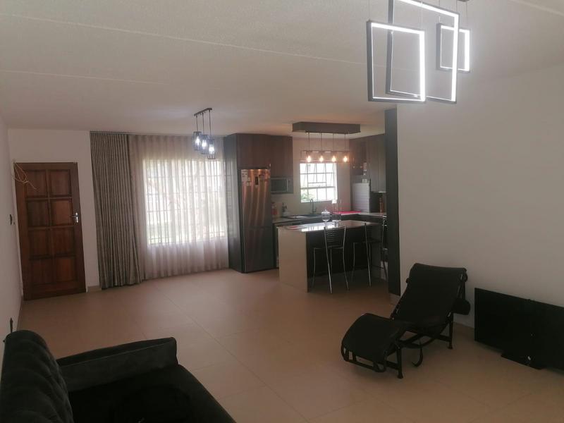 2 Bedroom Property for Sale in Melrose North Gauteng