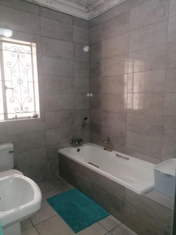 2 Bedroom Property for Sale in Melrose North Gauteng