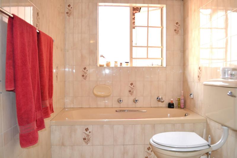 3 Bedroom Property for Sale in Rant En Dal Gauteng