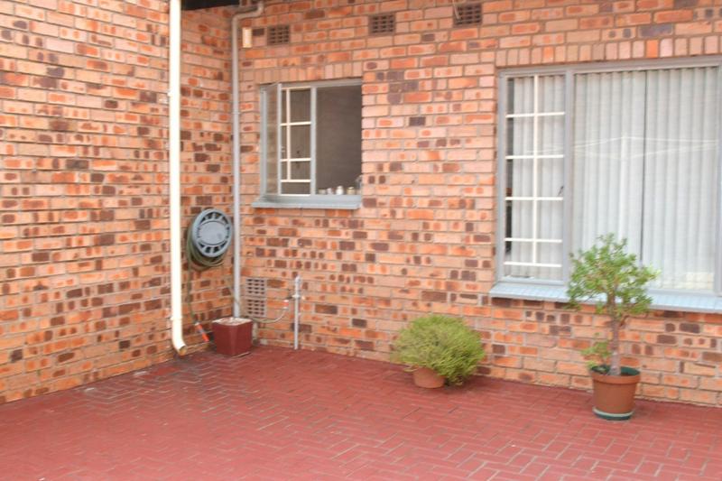 3 Bedroom Property for Sale in Rant En Dal Gauteng